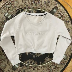 NIB Balance Athletica Essence Crew in LUCID Small